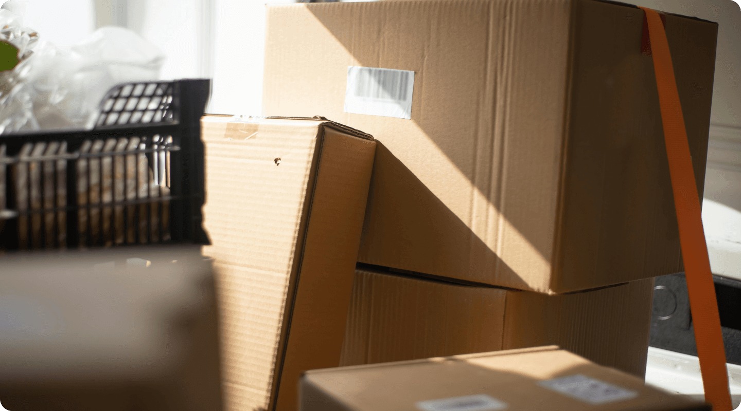 PicUp moving and delivery service on the Gold Coast - professional haulers with van and truck for on-demand moving, delivery, and junk removal services